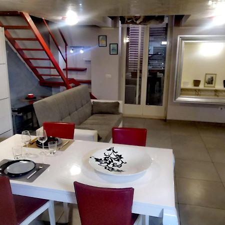 Metro Casa Vacanze Бриндізі Екстер'єр фото